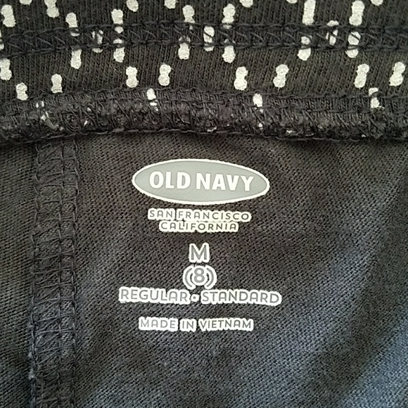 Old Navy Gray Skirt w/ White Criss Cross - Picture 4 of 4